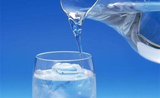 Rening av vatten genom frysning är ett enkelt och vanligt sätt