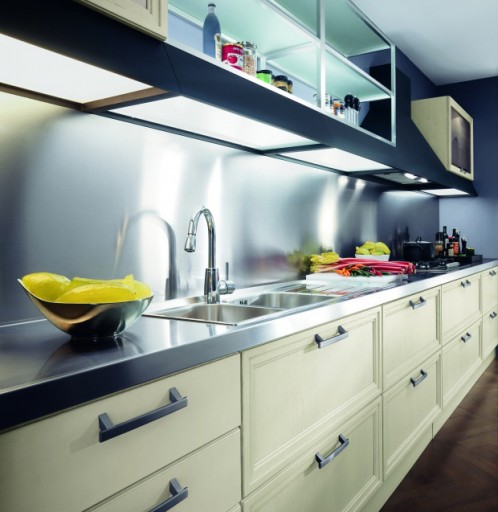 Stål kjøkken benkeplater er egnet for moderne stiler