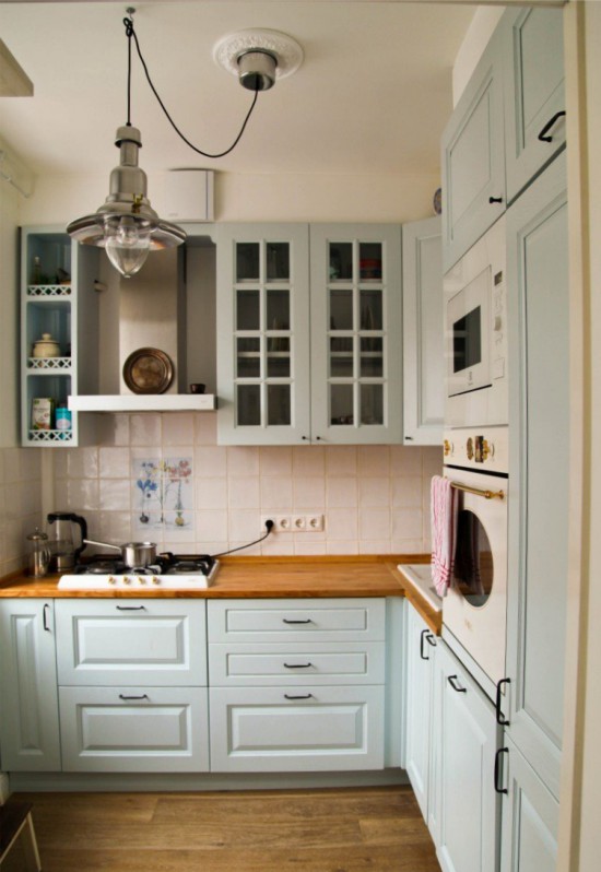 L-shaped layout of a small kitchen