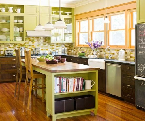 고전적인 스타일로 주방을 장식하는 녹색 색상 사용