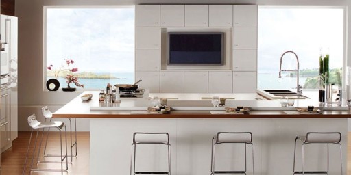 Ada mutfağı bir TV kurmak için çok uygundur, içinde her yerdedir.