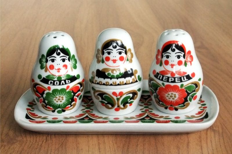 Inredning för köket i stil med ryska land